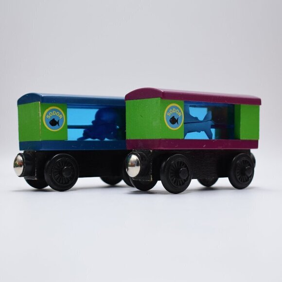 Squid and Shark - Thomas & Friends Aquarium Car Wooden Railway Sodor 2002 Rare - Picture 1 of 9